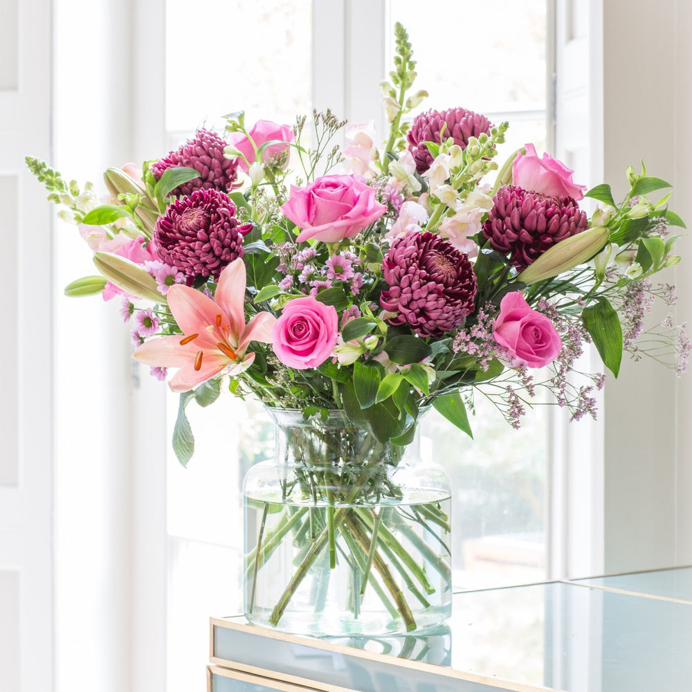 
                      
                        6 Months of Flowers
                      
                    