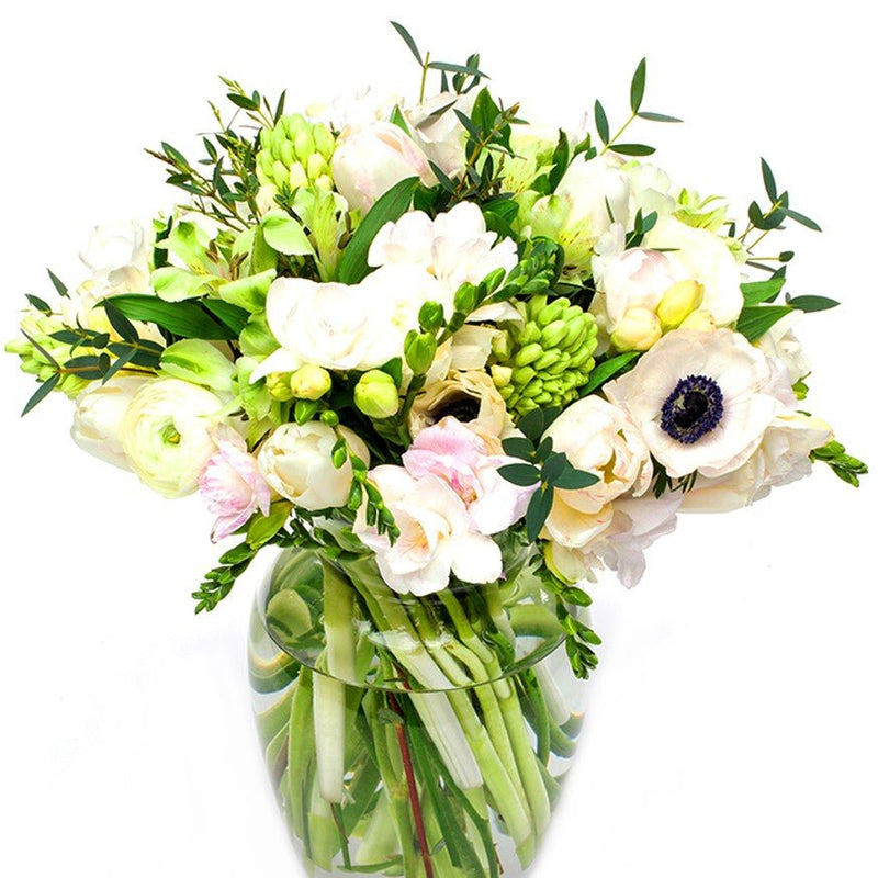 Spring Bouquet - Whites & subtle Pinks